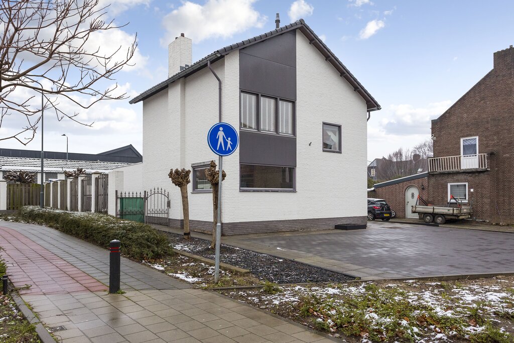 Mgr. Claessensstraat 9